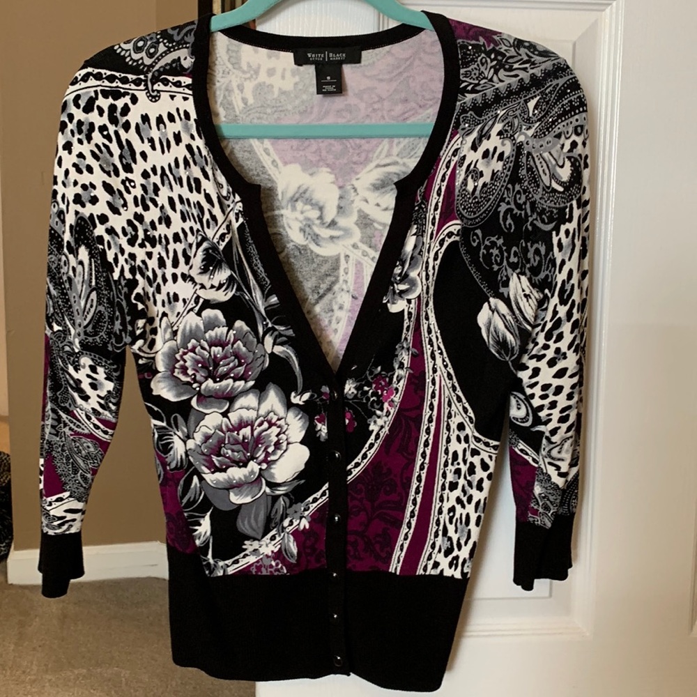 White House Black Market Short Cardigan. Size Small. Excellent condition!